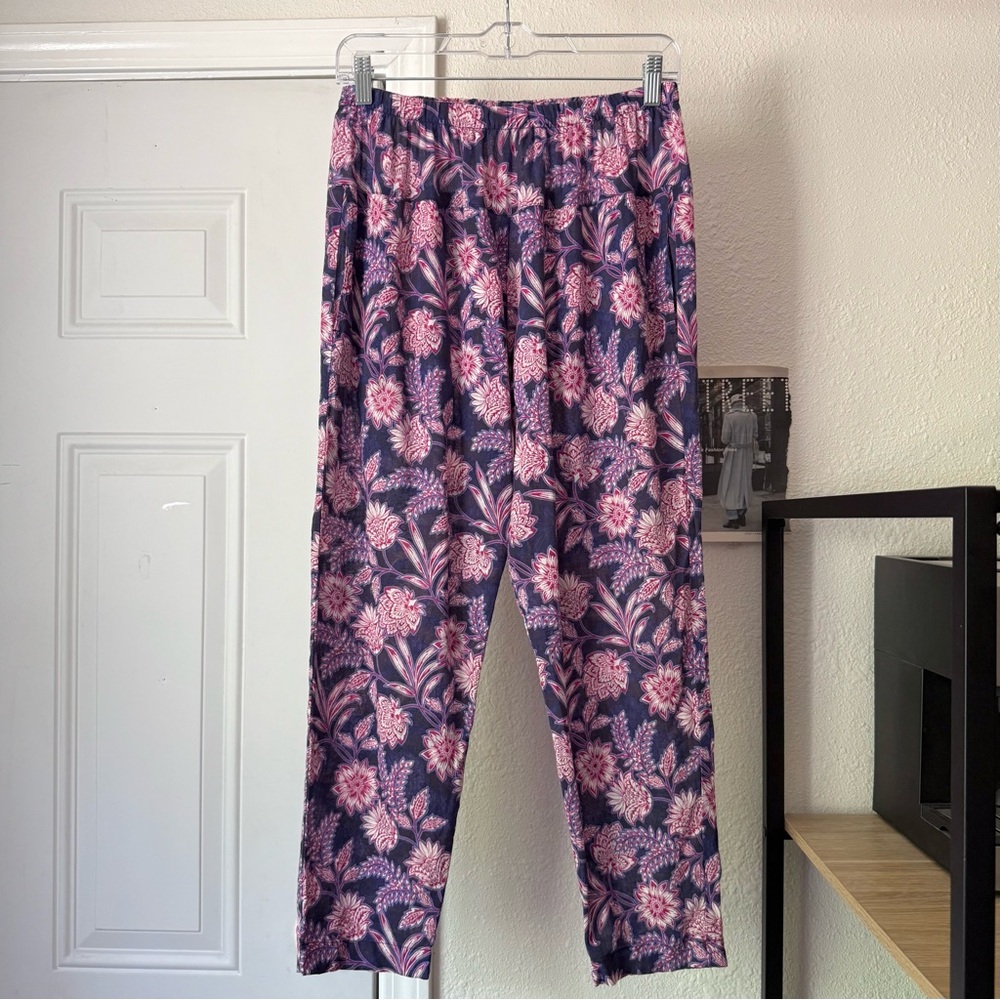 XIRENA navy purple magenta‎ floral cotton lightweight tapered leg cropped pants